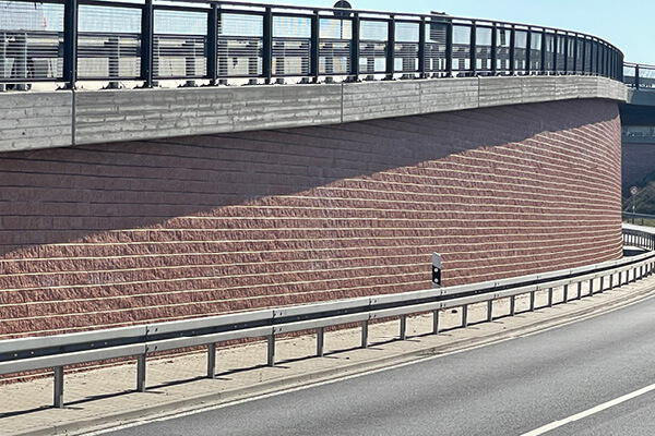 wall-(1).jpg